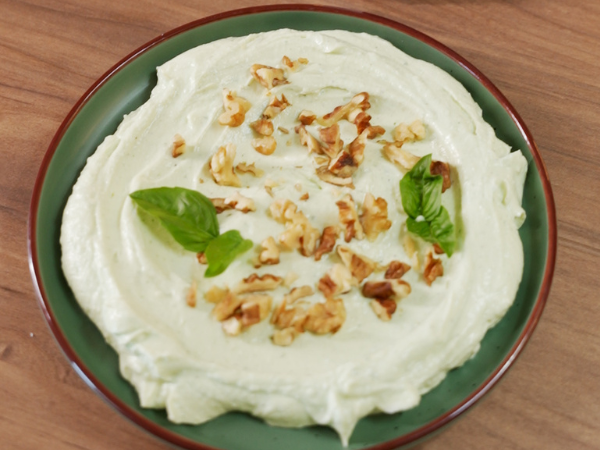 Crema di feta con ketriangoli