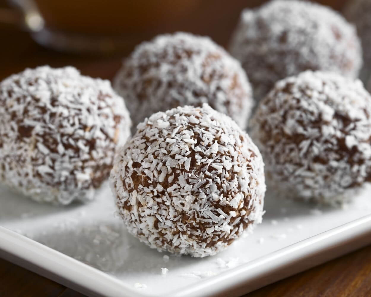 Ricetta tartufini al cocco ripieni di ketociok di ketofood
