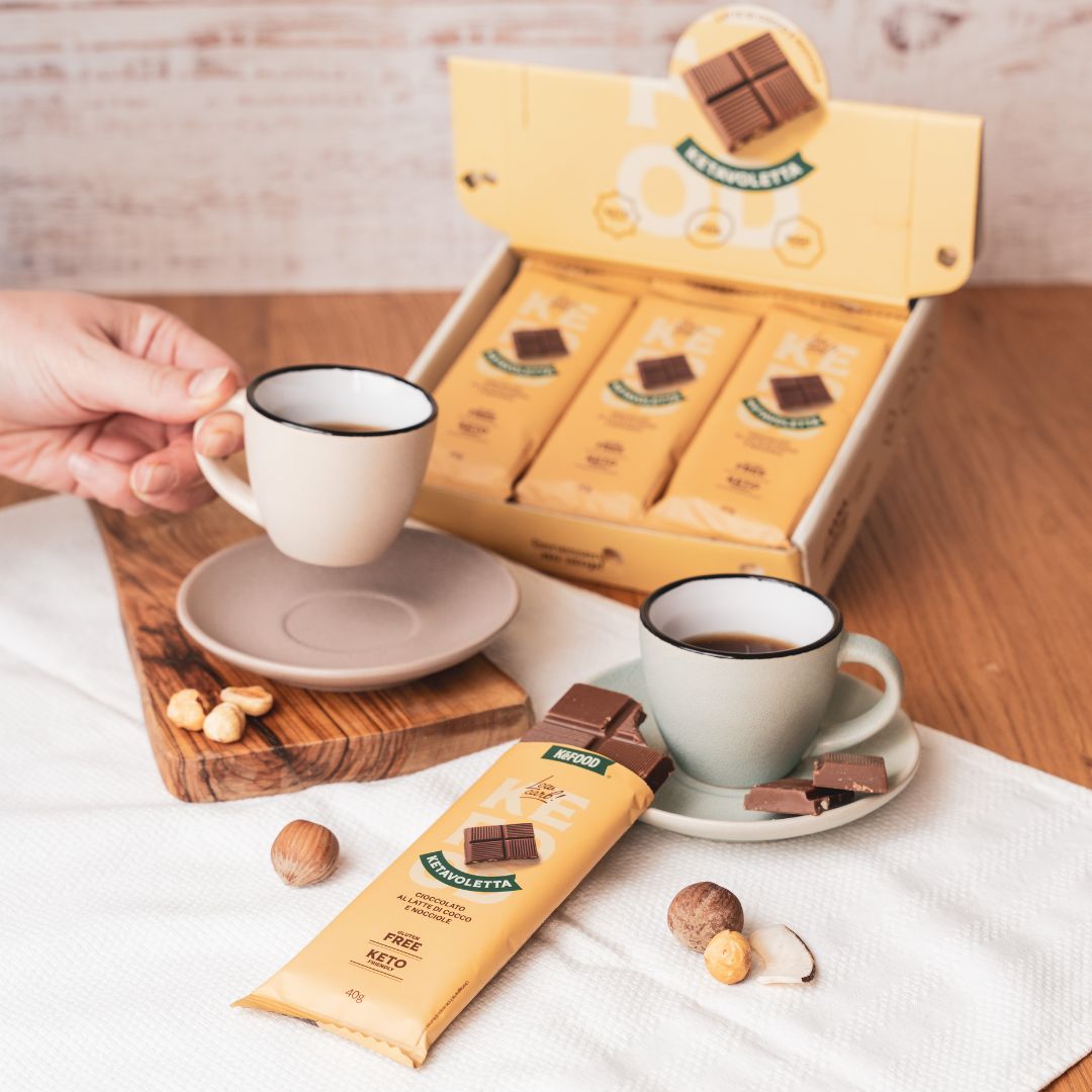 TAVOLETTA PROTEICA KETO CIOCCOLATO E NOCCIOLA (BOX 12PZ)