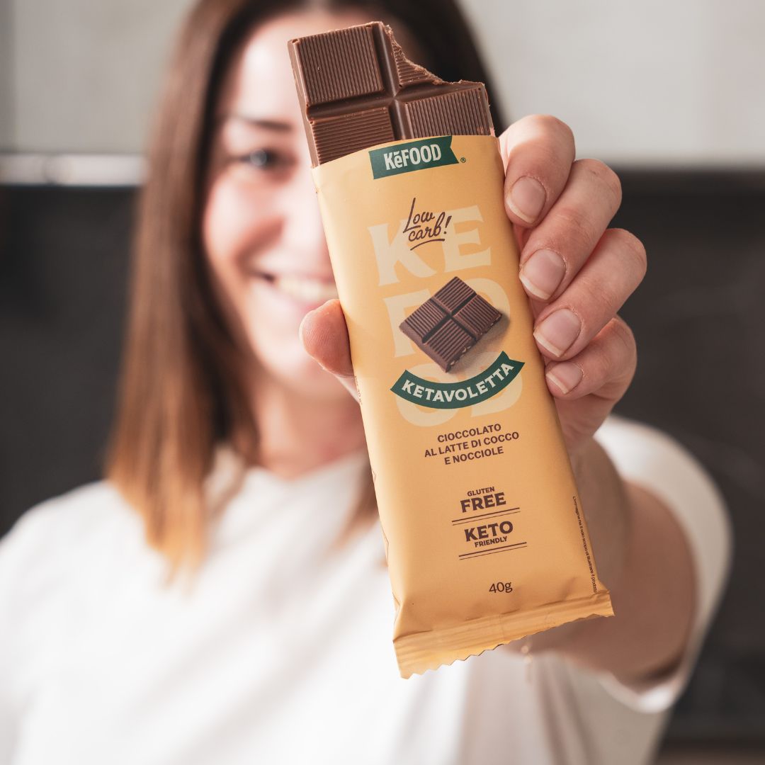 TAVOLETTA PROTEICA KETO CIOCCOLATO E NOCCIOLA (BOX 12PZ)