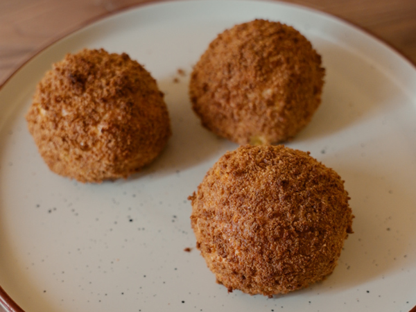 Arancini low carb con riso KeFood (croccanti in friggitrice ad aria)