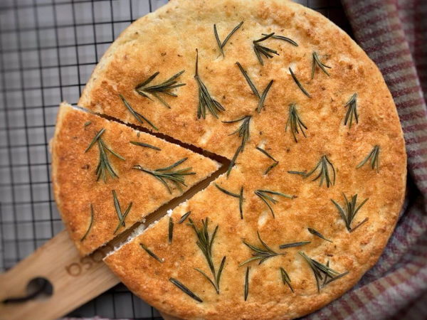 Focaccia Keto (con preparato per pizza)