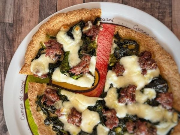 Pizza keto salsiccia e friarielli (senza glutine)