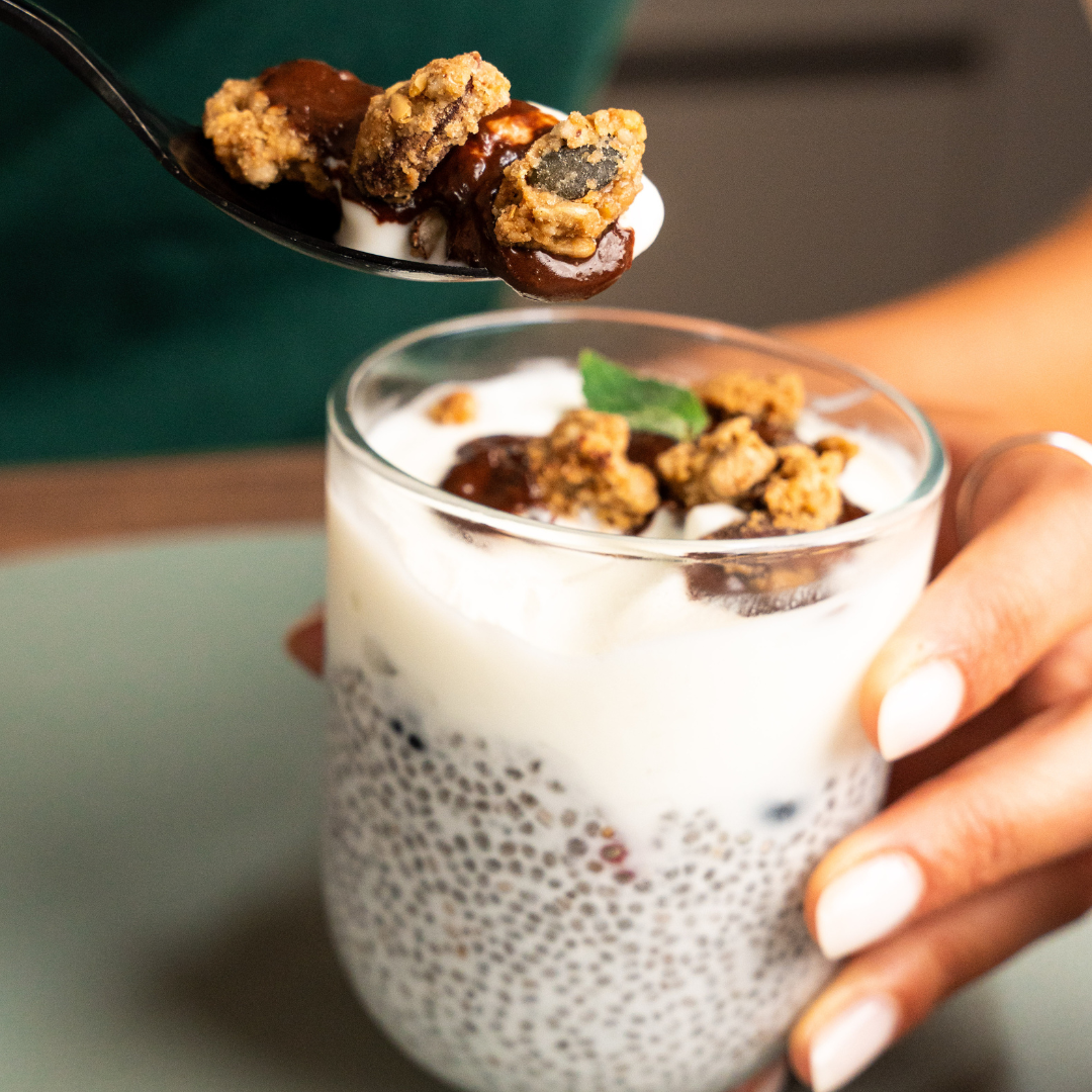 GRANOLA KETO SENZA ZUCCHERI CON GOCCE DI CIOCCOLATO 225G
